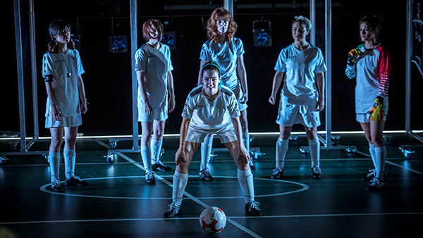 Fig. 19: Playoff, de Marta Buchaca. (Teatro Conde Duque, 2018). Fotógrafo: David Ruano. (Fuente: Archivo CDAEM).