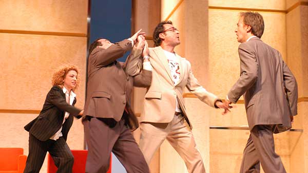 Fig. 9: El método Grönholm (Teatro  Marquina, Madrid, 2004). Fotógrafo: Daniel Alonso. (Archivo CDAEM).