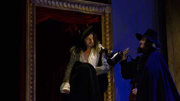 Fig. 5: Salvator Rosa o El artista, de Francisco Nieva. (Teatro María Guerrero, Madrid,  2015). Fotógrafo: David Ruano. (Archivo CDAEM).