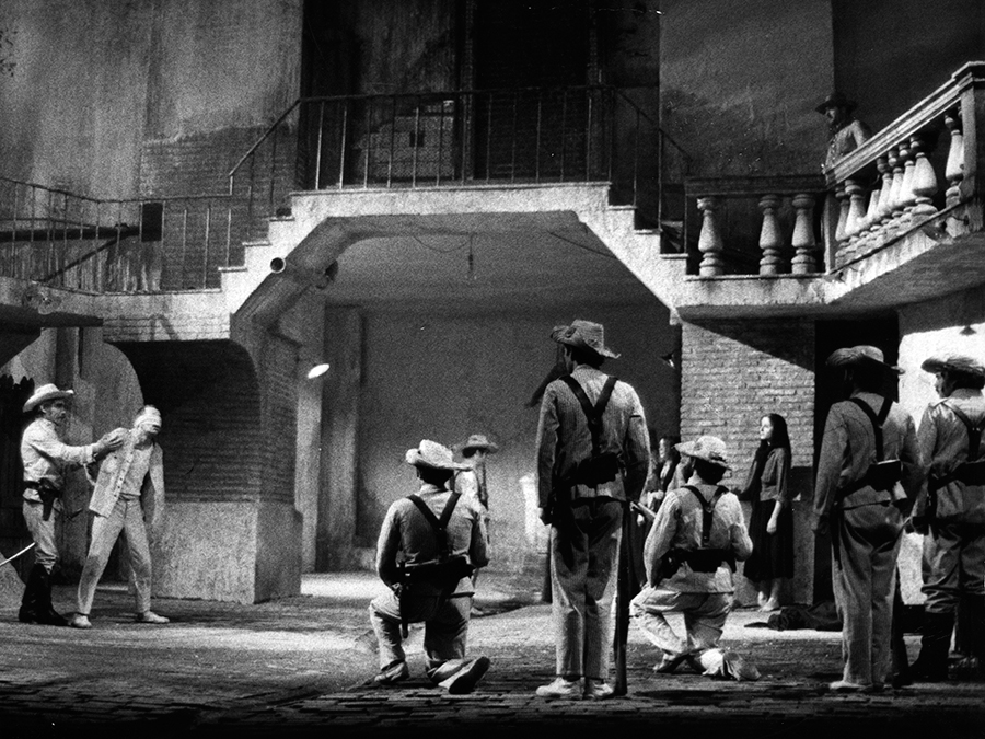 Fig 9: Teatro Escogido de Rodríguez Méndez tomo 2