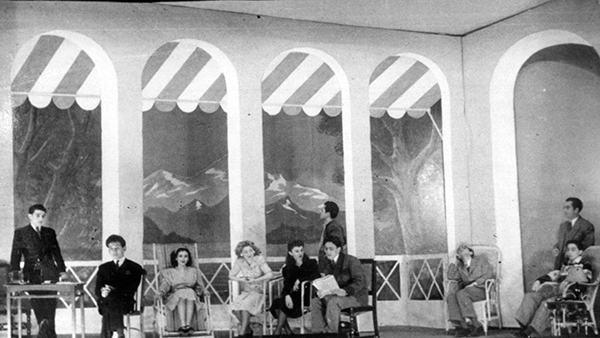 Fig 20: Uranio 235, de Alfonso Sastre, por Arte Nuevo. Teatro Beatriz, 1946. (CDAEM).