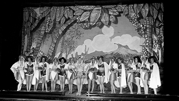 Celia Gámez en Las leandras. Teatro Pavón, 1931.