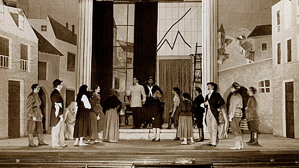 Fig. 21: El agricultor de Chicago. Teatro Español, 1946. Fotógrafo: Niño. (CDAEM. Legado de Modesto Higueras).