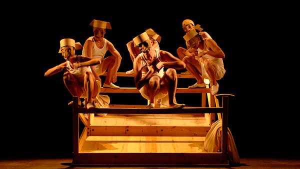 Fig. 10: La torna de la torna, de Els Joglars. Fotógrafo: David Ruano. (CDAEM).