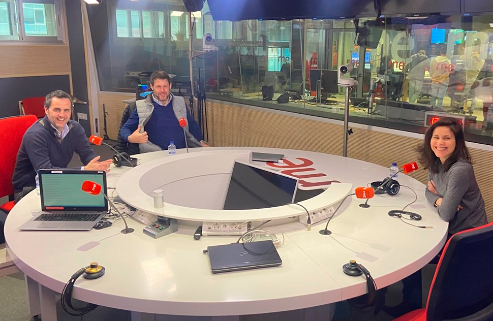 Entrevista en Radio Nacional de España.