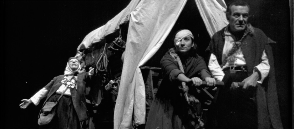 Estrenos con historia. 'Madre coraje y sus hijos'