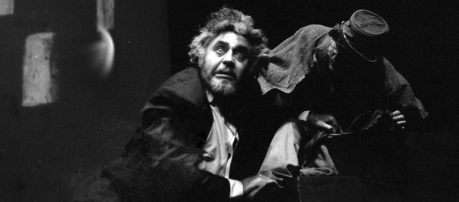 Estrenos con historia. Luces de bohemia