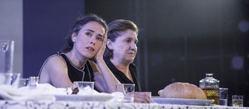 Alfredo Sanzol firma una puesta en escena contemporánea de La casa de Bernarda Alba