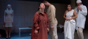 Cinco actores con discapacidad protagonizan 'Cáscaras vacías' en el Teatro María Guerrero