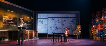 David Trueba presenta Los guapos, su debut teatral, en el Centro Dramático Nacional