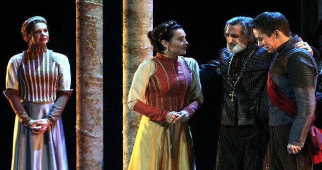 El director Ernesto Arias triunfa en el Globe Theatre de Londres
