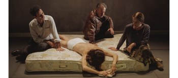 La actriz y directora italiana Daria Deflorian presenta en Madrid La vegetariana, la adaptación teatral de la novela de Han Kang, galardonada con el Premio Nobel de Literatura