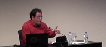Muere César de Vicente Hernando, teórico de la literatura y figura fundamental del teatro político en España